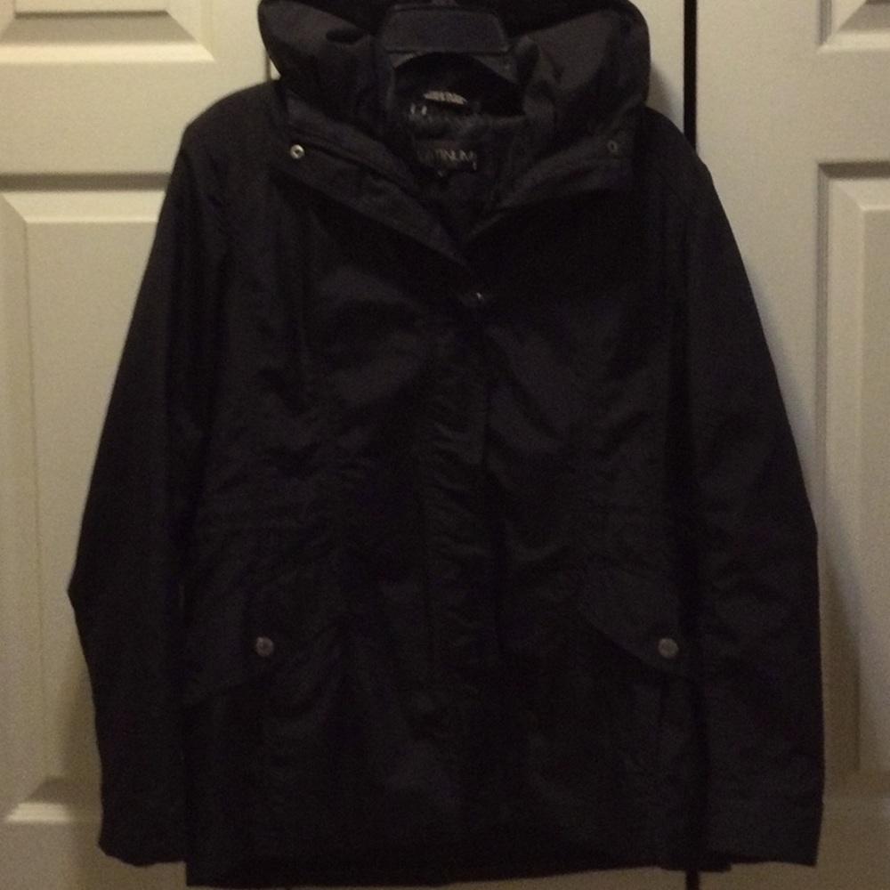 Platinum Jacket Very Stylish Excellent Condition woman’s size L